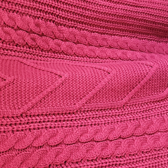 Torrid Raspberry bow back sweater - Picture 3 of 7